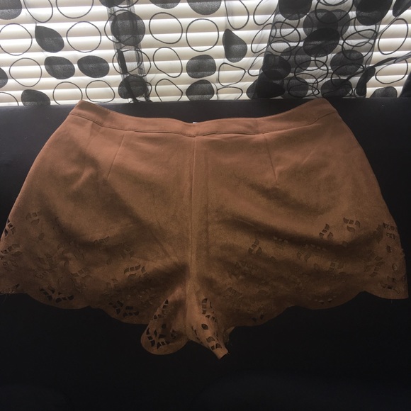 Brown Bohemian Shorts - Picture 2 of 3